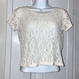 Soft, lacy off-white blouse with a touch of fairy charm #fairycore #cottagecore
